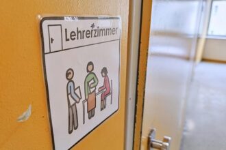 Philologenverband drängt auf Strategie für Umgang mit Social Media