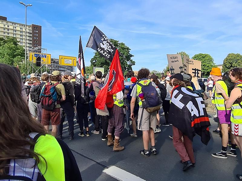 Polizei erwartet bei AfD-Parteitag gewaltbereite Linksextremisten