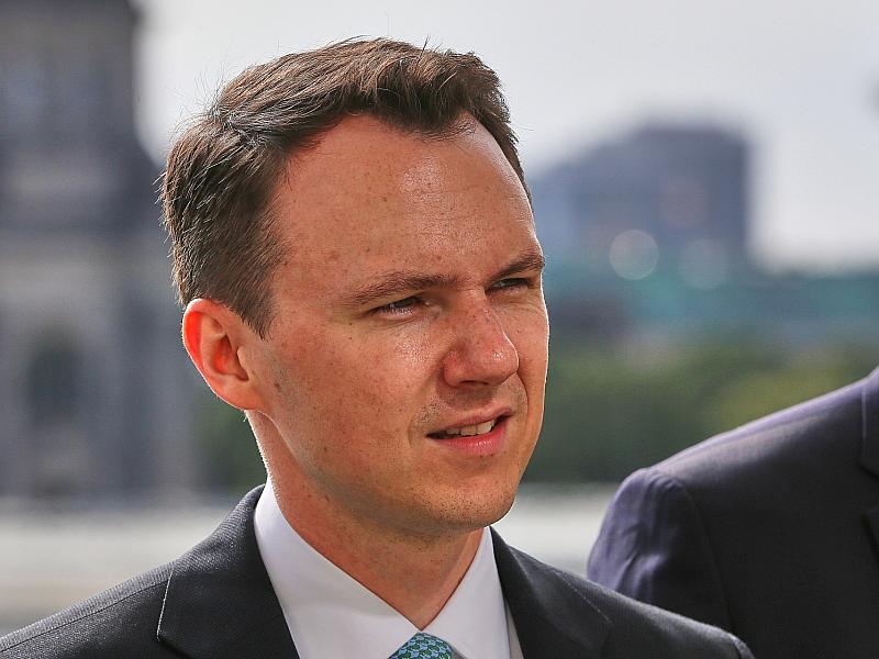 Reddig verteidigt Rentenpläne gegen Kritik von Schwesig
