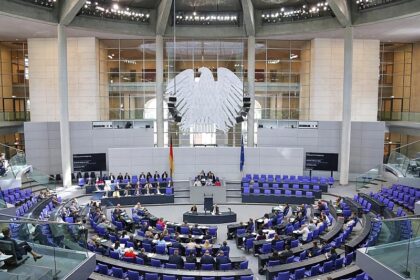 Röwekamp: Hormus-Mandat nur mit defensivem Auftrag