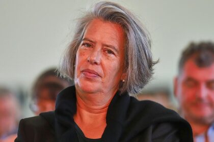 Sachsen-Anhalts Innenministerin warnt vor Radikalisierung im Netz