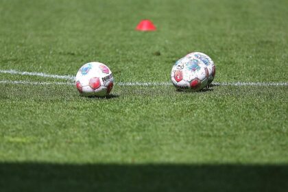 Schenderlein: Fußball ersetzt keine Politik