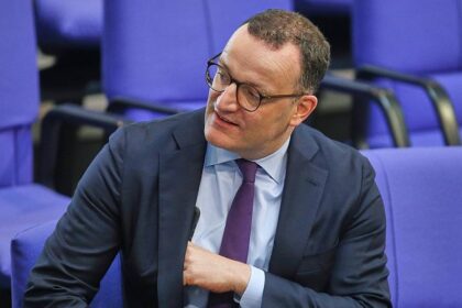 Spahn pocht auf flexiblere Arbeitszeiten