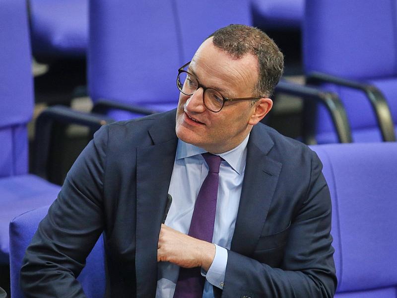 Spahn pocht auf flexiblere Arbeitszeiten