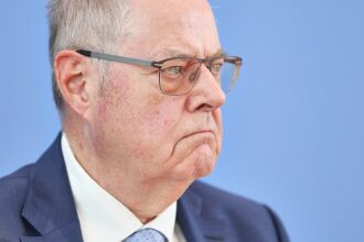 SPD-Generalsekretär widerspricht Steinbrück bei Umgang mit AfD