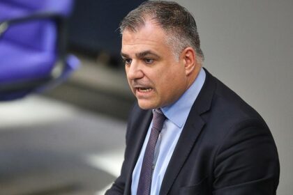 SPD hält Warkens Pflegereform für unzureichend