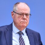 Steinbrück fordert Schuldenschnitt für Kommunen