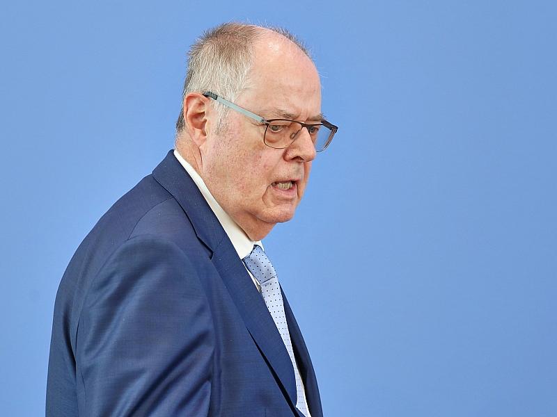 Steinbrück kritisiert Blockade bei Infrastrukturgesetz