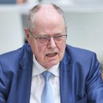 Steinbrück will Bedingungen für Ende von Brandmauer zur AfD