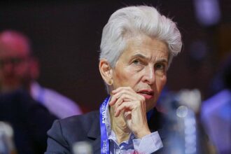 Strack-Zimmermann kritisiert Merkels CDU-Kurs scharf