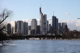 US-Finanzinvestor Apollo kritisiert zu langsames Tempo in Europa