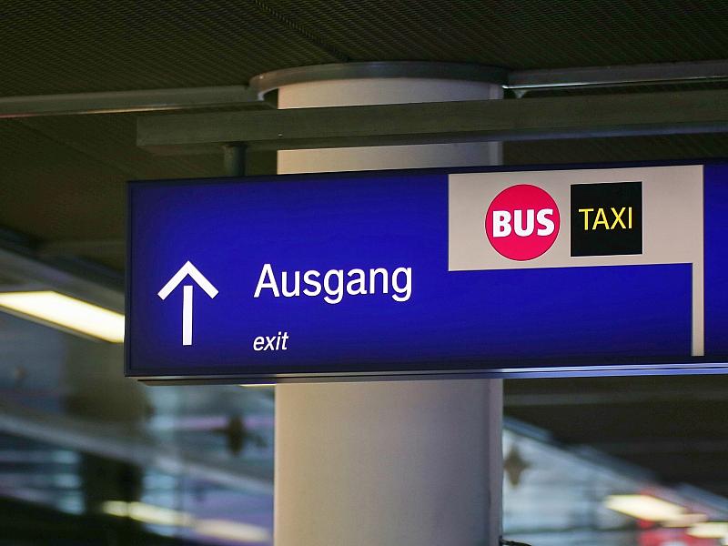 Verkehrsminister glaubt an Zuverlässigkeit der Bahn