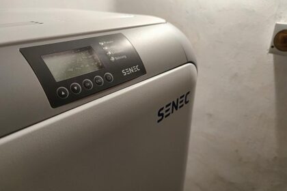 Vier von zehn Energieversorgern planen Batteriespeicher