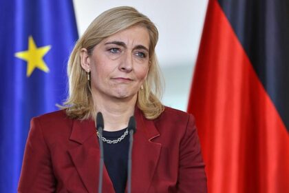 Warken will private Pflegevorsorge steuerlich fördern