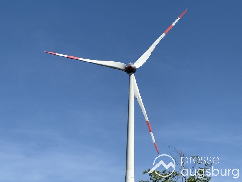 Uni Augsburg | Keine Hinweise auf gesundheitliche Schäden durch Windräder