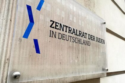 Zentralrat der Juden warnt vor “neuer Normalität” des Judenhasses