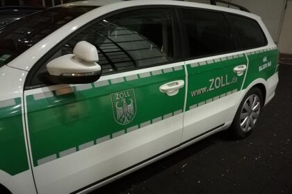 Zoll beschlagnahmt über acht Tonnen Kokain in Wilhelmshaven