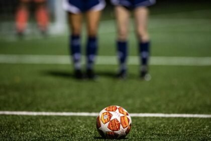 Menschenkicker mieten: Human Soccer als Highlight für Firmenfeste, Vereins- und Stadtfeste
