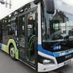 Verkehrsunfall zwischen AVV-Bus und Pkw in Lechhausen – Verkehrsbehinderungen nach Kollision
