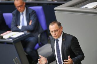 AfD in Infratest-Umfrage jetzt 5 Punkte vor der Union