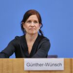 Berliner Senatorin gegen Kürzungspläne beim Unterhaltsvorschuss