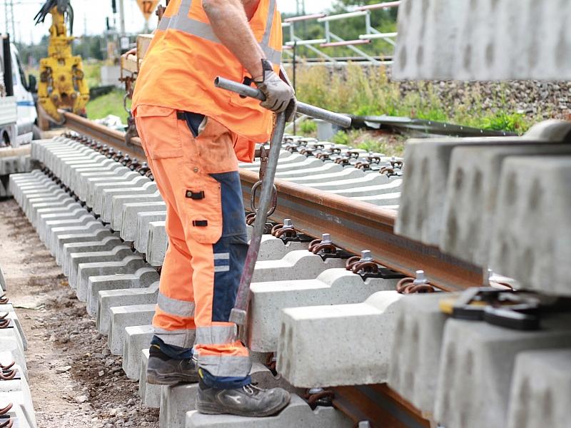 Bilger stellt Zeitplan für Korridorsanierungen infrage