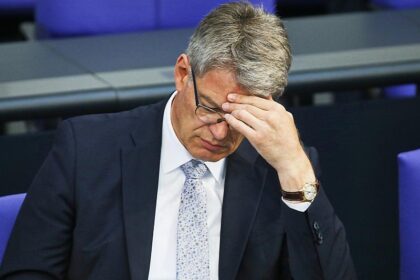 Bosbach kritisiert Umgang mit Schnieder