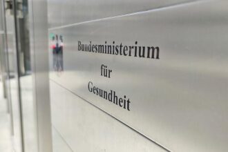 Bund hinterlegt 790 Millionen Euro für Masken-Klagen