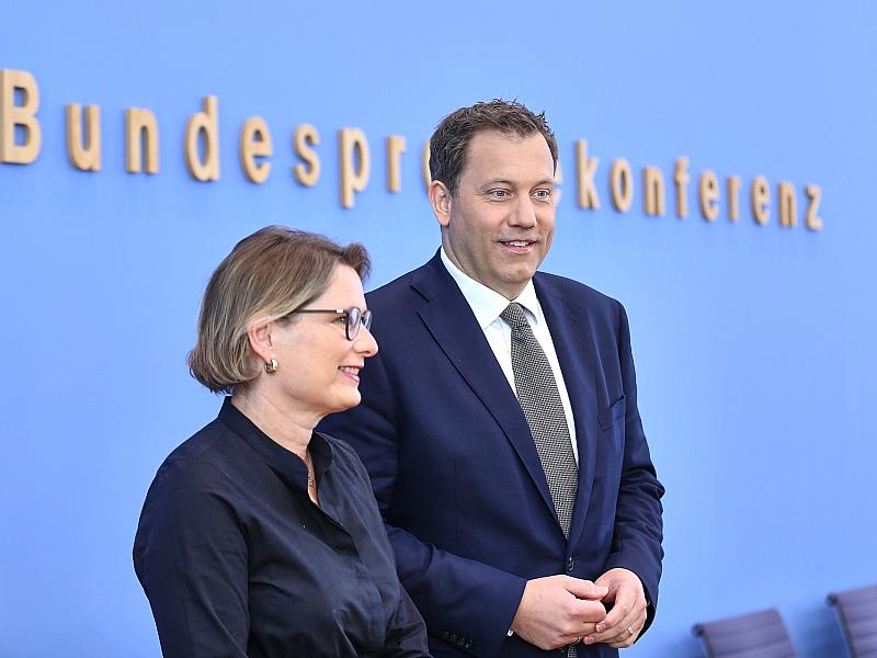 Bundesregierung plant Maßnahmenpaket gegen Steuerbetrug