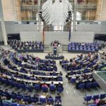 Bundestag stimmt für antragsloses Kindergeld