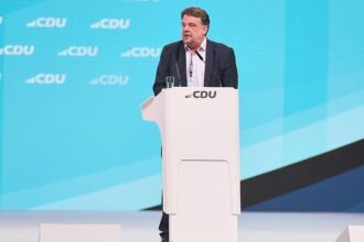 CDU-Sozialflügel unterstützt Ost-Rentenrevolte