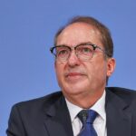 CSU-Landesgruppe will Dobrindt im Amt des Innenministers halten