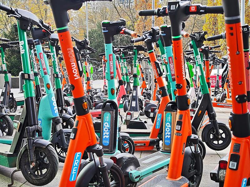 Deutlicher Anstieg an E-Scooter-Unfällen mit Personenschaden