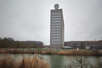 Dudenhöffer fordert Rückkehr zur 40-Stunden-Woche bei VW