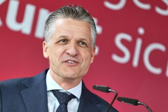 Frei kritisiert Singen von DDR-Hymne auf AfD-Veranstaltung