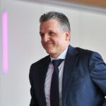 Frei verspricht “Paradigmenwechsel” bei Berichtspflichten