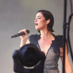 Gracie Abrams auf Platz eins der Album-Charts
