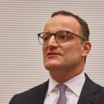 Grünen verlangen von Spahn Erklärung in Leihmutter-Debatte