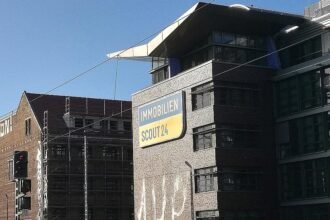 “Immobilienscout” reagiert auf obszönes Video vom CSD