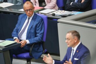 Insa: Union legt zu, AfD bleibt aber stärkste Kraft