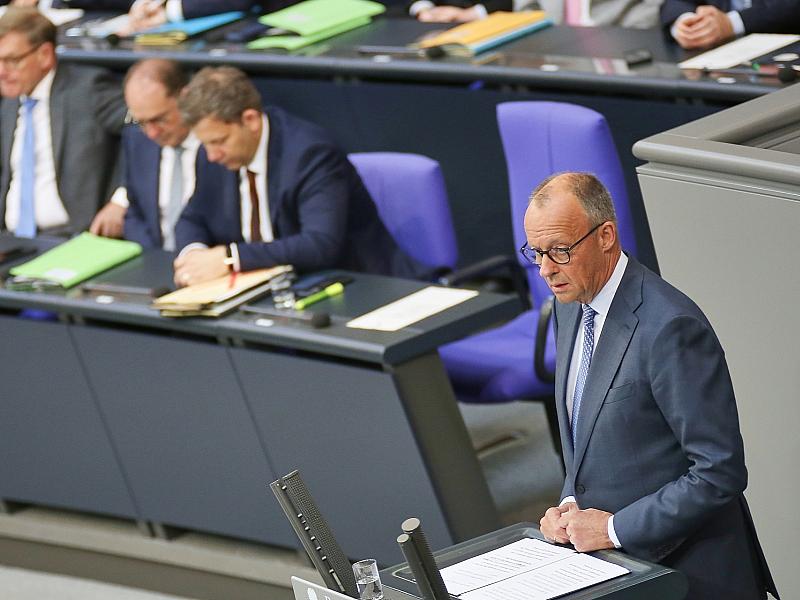 Ipsos-Umfrage: Bundesregierung bleibt hinter Erwartungen zurück