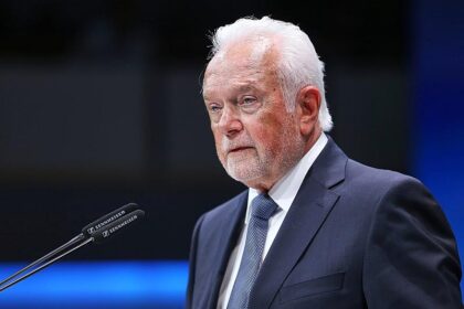 Kubicki kritisiert möglichen Personalwechsel im Kabinett