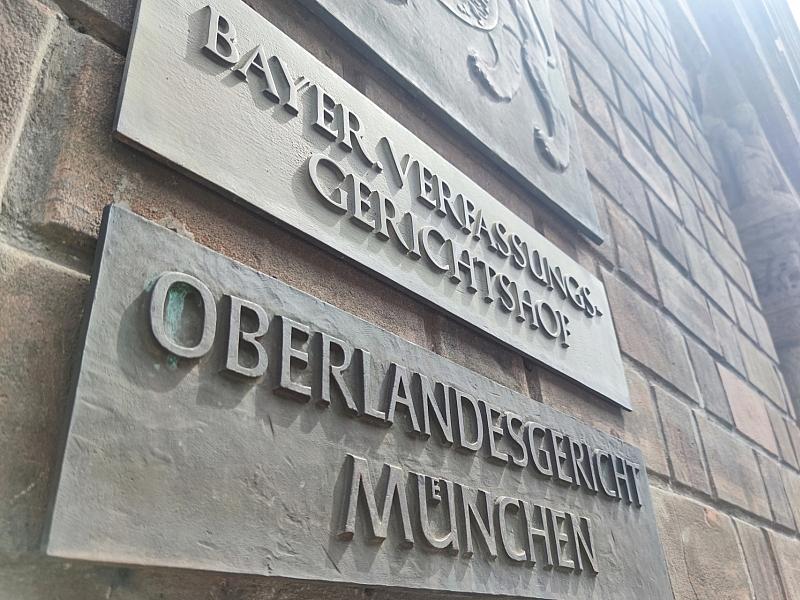 Lebenslange Haft für Ehepaar nach Versklavung jesidischer Mädchen