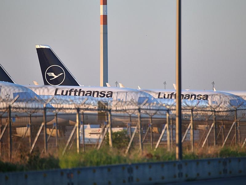 Lufthansa baut 550 Stellen bei Kernmarke ab