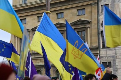 Luxemburgs Premierminister widerspricht Trump zu Ukraine-Frieden