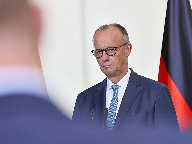 Merz hofft auf “Zeichen der Geschlossenheit” bei Nato-Gipfel