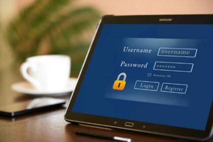Digitale Sicherheit im Alltag: Warum der Umgang mit Passwörtern immer wichtiger wird