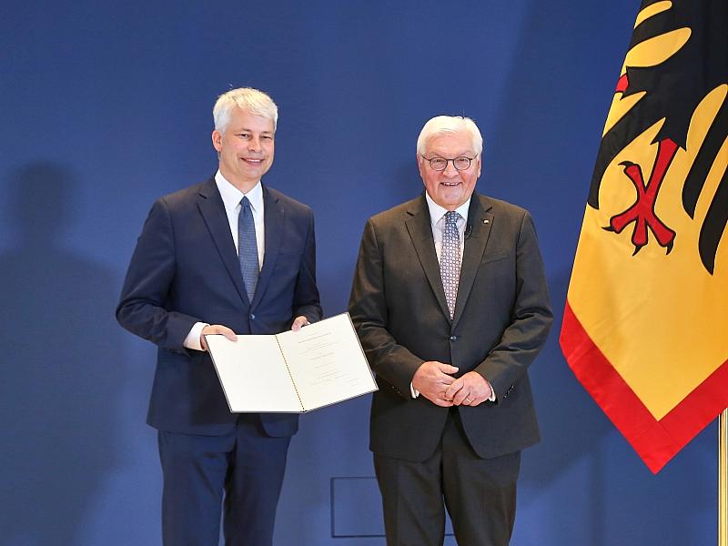 Neuer Verkehrsminister will Infrastruktur voranbringen