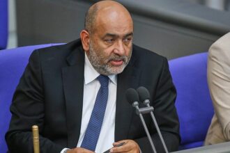 Nouripour kritisiert Trumps Drohung gegen Iran