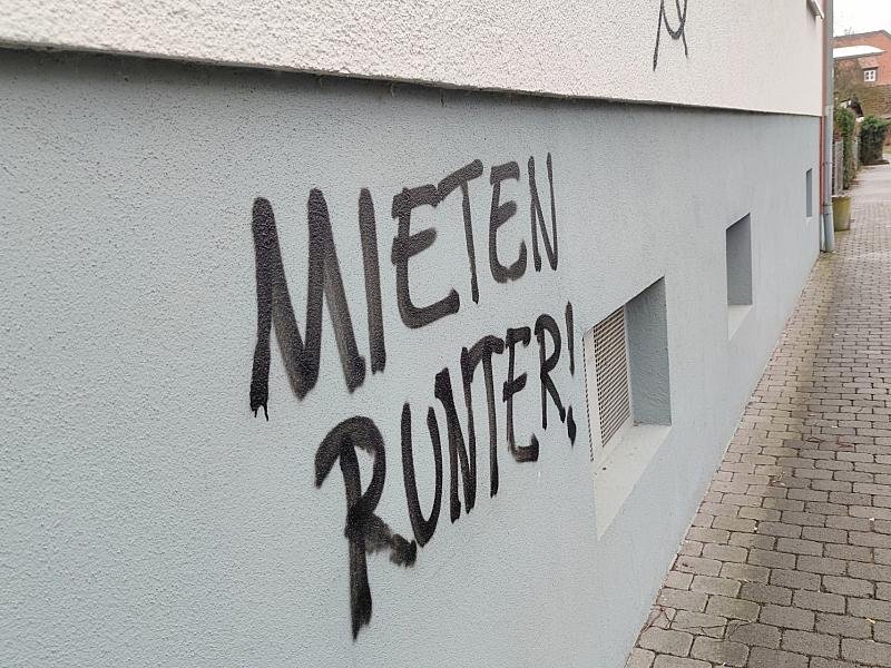 Private Vermieter überhöhen Mieten fast so stark wie gewerbliche